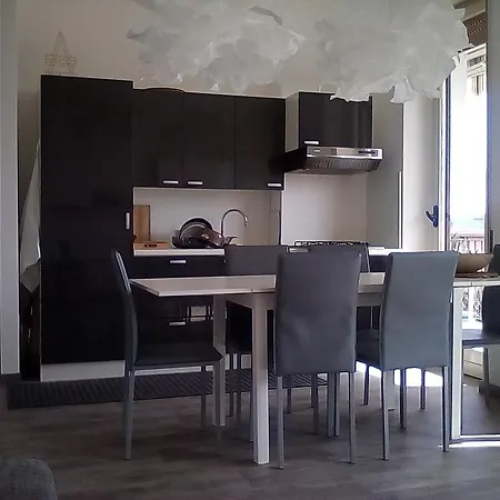 Casa Luminosa Apartmán *